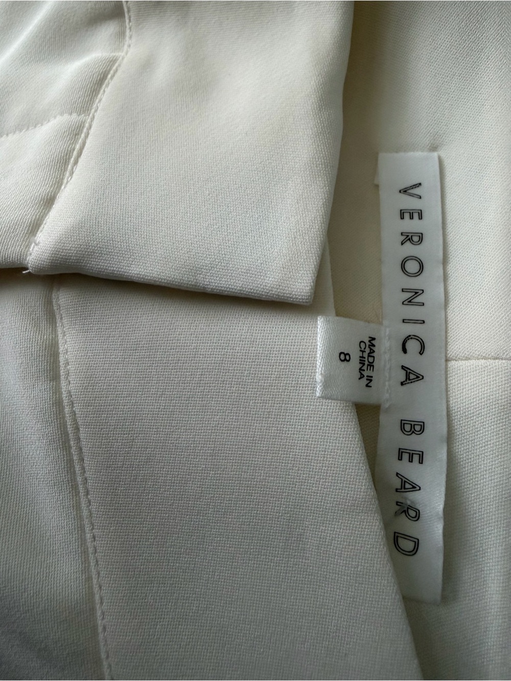 Veronica Beard Cream High-Waist Tailored Shorts - Picture 3 of 8